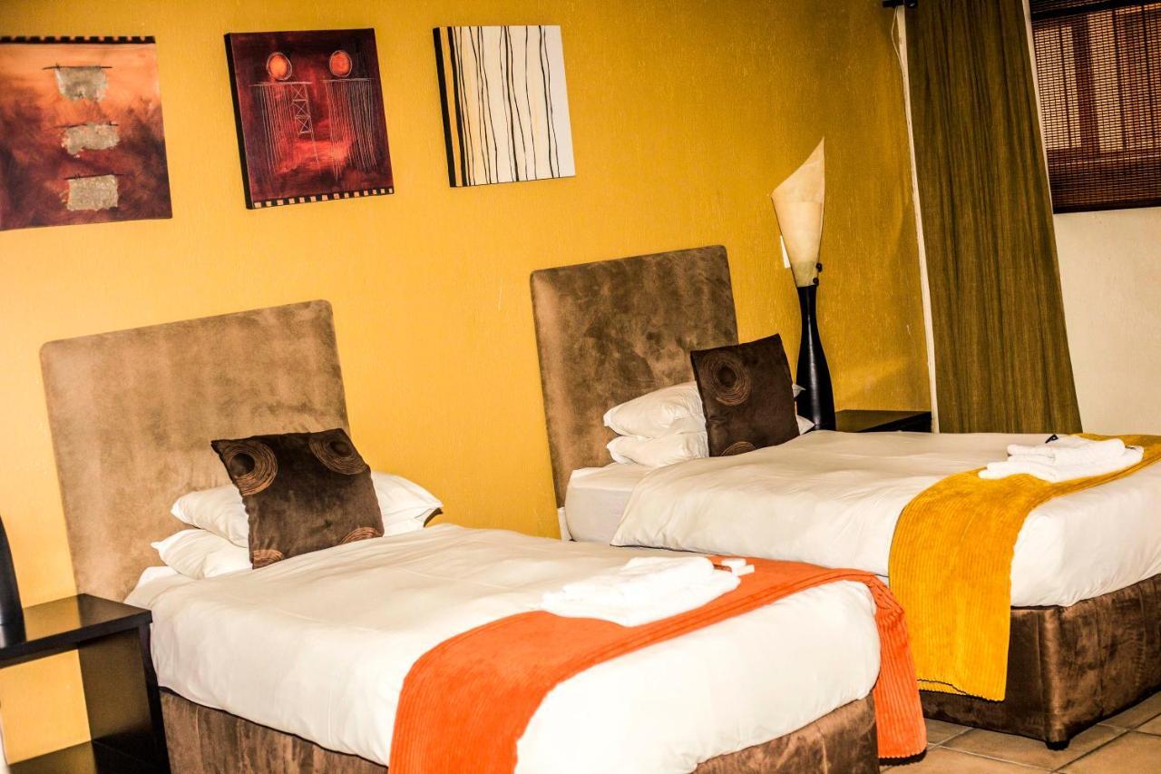 Coyotes Hotel & Conference Centre Νέλσπρουιτ Εξωτερικό φωτογραφία