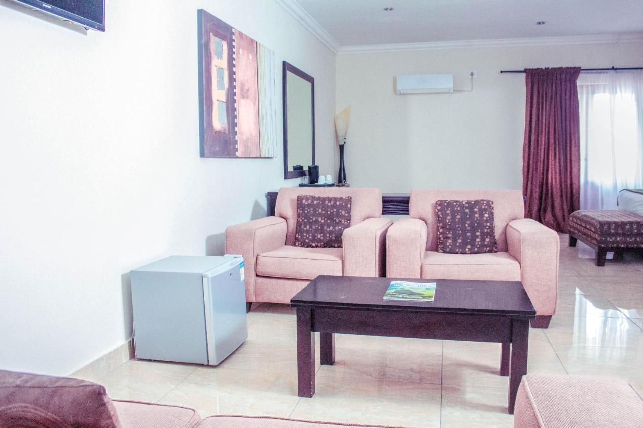 Coyotes Hotel & Conference Centre Νέλσπρουιτ Εξωτερικό φωτογραφία
